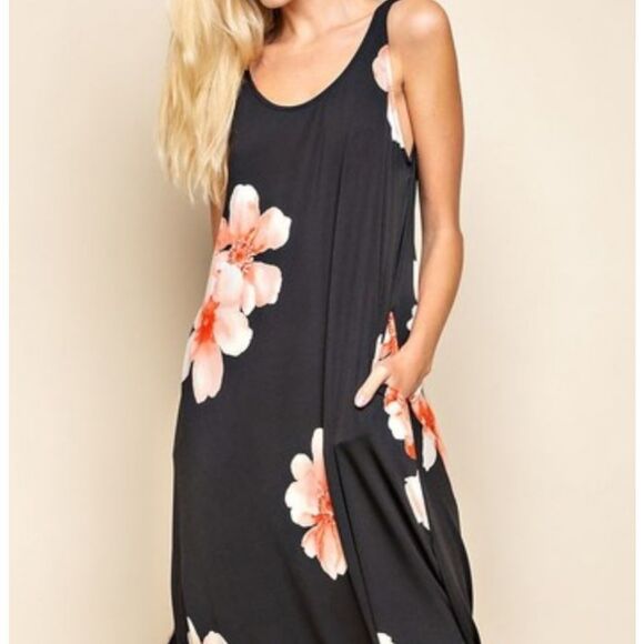 ❤GORGEOUS Floral Maxi Dress - Picture 3 of 6